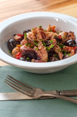 İspanyol Ahtapot Salatası