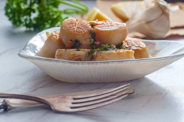 Kavrulmuş Portekiz Sarımsak Tarak