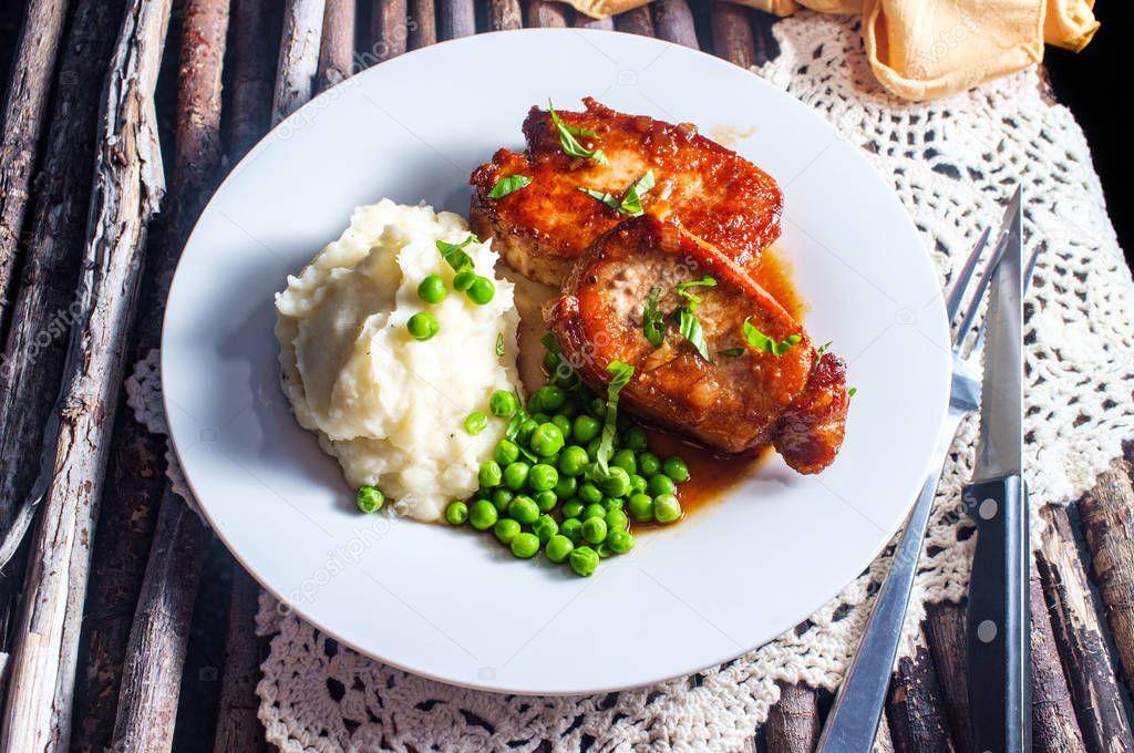 Pork Chops Mashed Potatoes