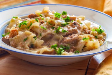 Kıyma mantar Stroganoff