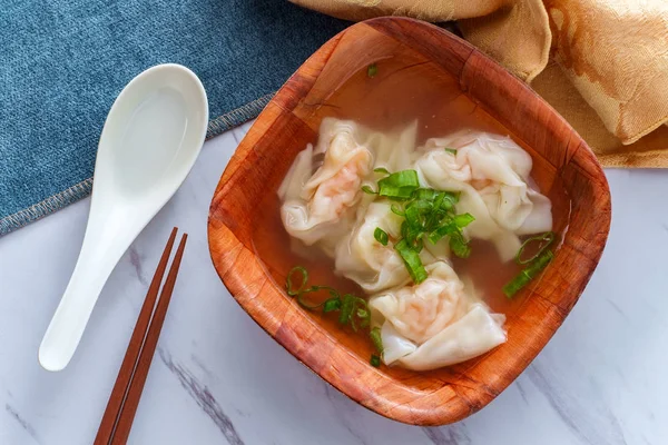 Chińska krewetki Wonton Soup — Zdjęcie stockowe