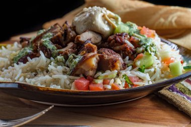 Orta Doğu Tavuk Shawarma