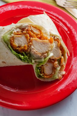 Çıtır Tavuk Sezar Wrap