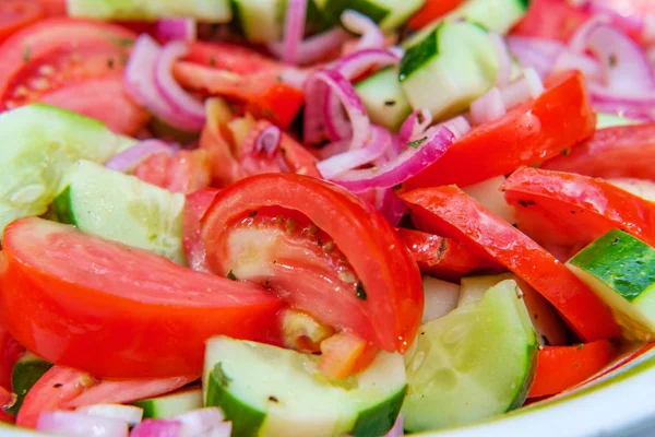 Ciotola per insalata di cetrioli — Foto Stock