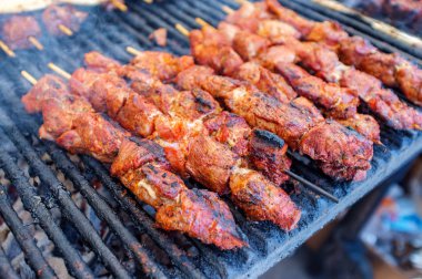 Barbekü Tavuk Kebaplar Izgara