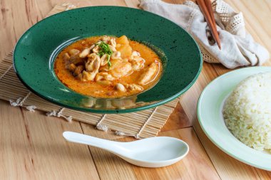 Tay Gıda Massaman Curry