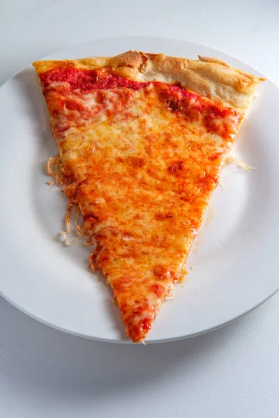 Pizza A fette semplici di New York — Foto Stock