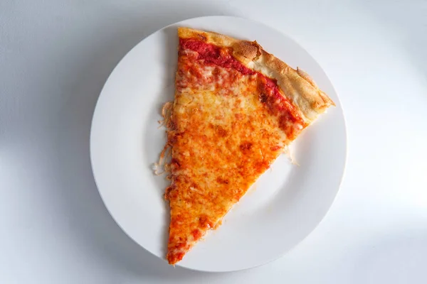 New York Plain Slice Pizza — Stockfoto