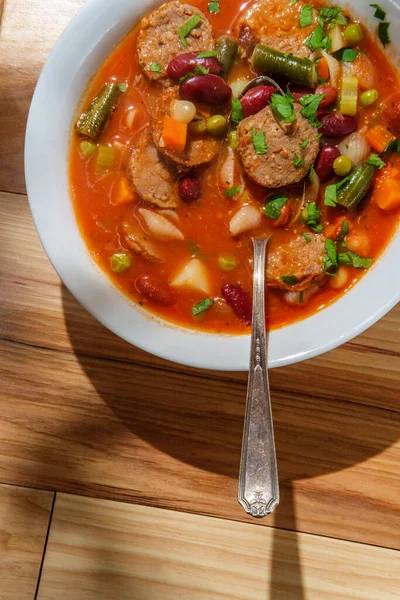 Soupe Minestrone Italienne Copieux Avec Des Tranches Saucisse Légumes — Photo