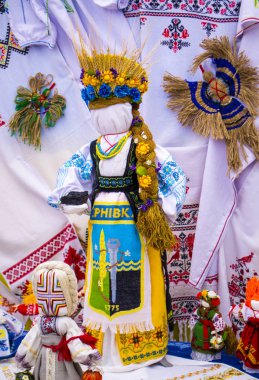 Halk bebek motanka köyü Petrikovka Dnipropetrovsk bölgesi Ukrayna adil 09/15/2018