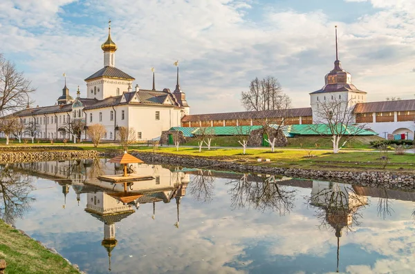 Свято Введенский Толжский Монастырь Ярославле — стоковое фото