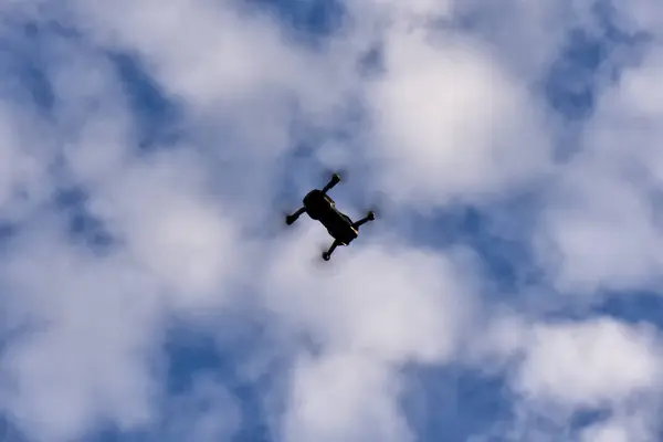 Drohnen am Himmel — Stockfoto