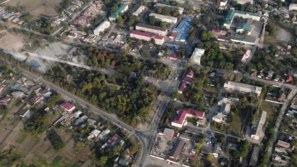 Vue aérienne depuis le village Starominskaya en Russie. Vue grand angle sur la ville. Tir de drone — Video