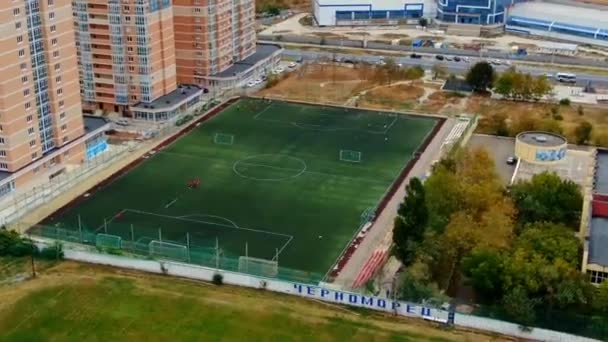 Hiperlapso de treinamento no campo de futebol, tiro do drone — Vídeo de Stock