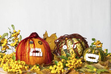 Cadılar Bayramı için üç korkunç kabaklar