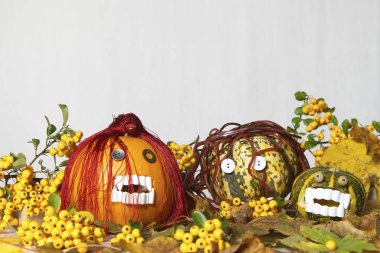 Cadılar Bayramı için üç korkunç kabaklar