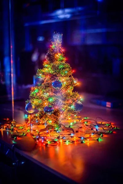 Jasne Christmas Tree Christmas Party — Zdjęcie stockowe