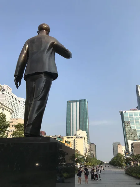 Chi Minh Statue Saigon Vietnam — 图库照片