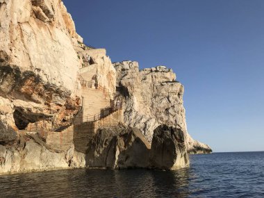 Capo Caccia 'daki kayalıklar, Alghero, Sardunya, İtalya