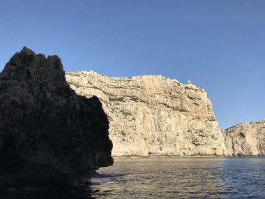 Capo Caccia 'daki kayalıklar, Alghero, Sardunya, İtalya