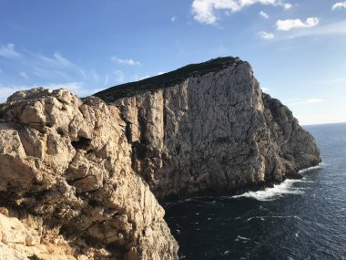 Capo Caccia 'daki kayalıklar, Alghero, Sardunya, İtalya