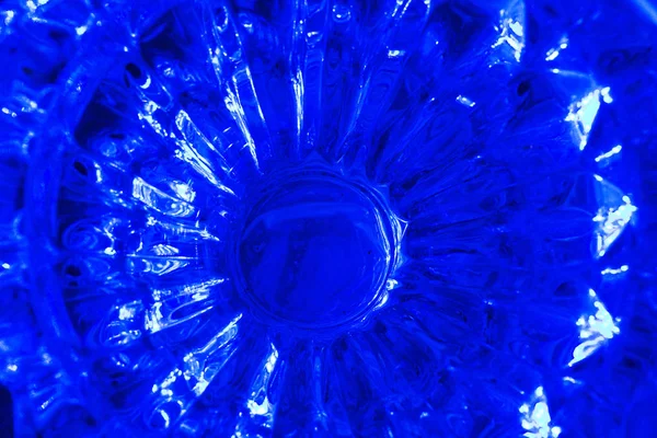 Eski bir kristal cam detayını kapatın. Arka plan.