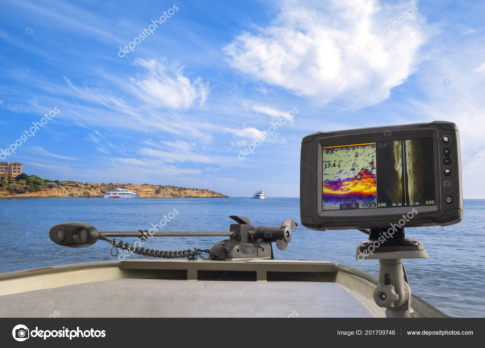 Fishfinder Echolot Fishing Sonar Boat — Stock Photo © FedBul #201709746