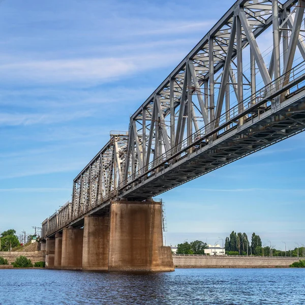 Pont Ferroviaire Sur Rivière Vue Perspective — Photo