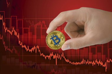 Exchange bitcoin düşmek. Değeri cryptocurrency azalma. Düşen düşüş trendi fiyat grafik arka planı.