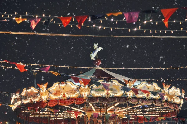 Декабря 2017 Москва Россия Карусель Красной Площади Зимой Рождественская Традиционная Стоковое Изображение