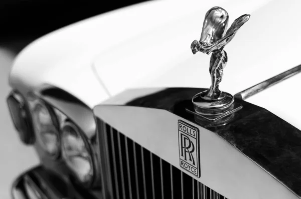 Heraklion Crete Greece July 2013 Close Shot Hood Ornament Spirit — Stock Photo, Image