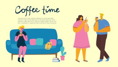 Gülümseyen insanlar kahve içen ve konuşan arkadaşlar. Kahve zamanı, mola ve rahatlama vektör kartları. Modern düz tasarım tarzında vektör illüstrasyonu