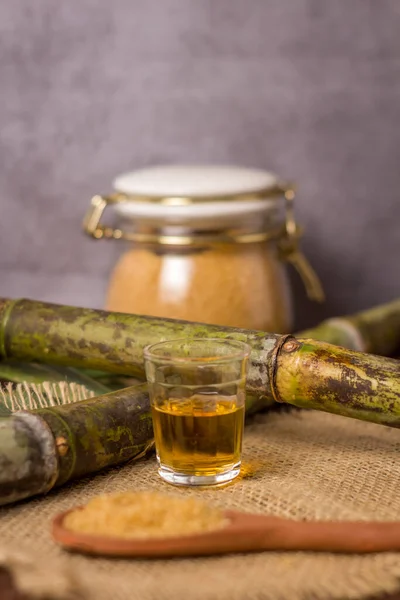 Cachaca Nombre Una Bebida Alcohólica Típica Producida Brasil Hecha Con Fotos De Stock Sin Royalties Gratis