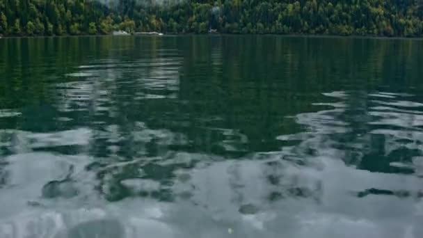 Dia Nublado Lago Ritsa Abcásia — Vídeo de Stock