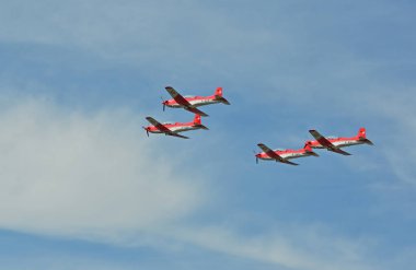 Sion, İsviçre - 15 Eylül 2017: Breitling Jet takım Breitling hava gösterisi