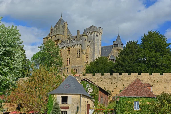 Müstahkem Chateau Montfort Fransa Dordogne Nehri Üzerinde — Stok fotoğraf