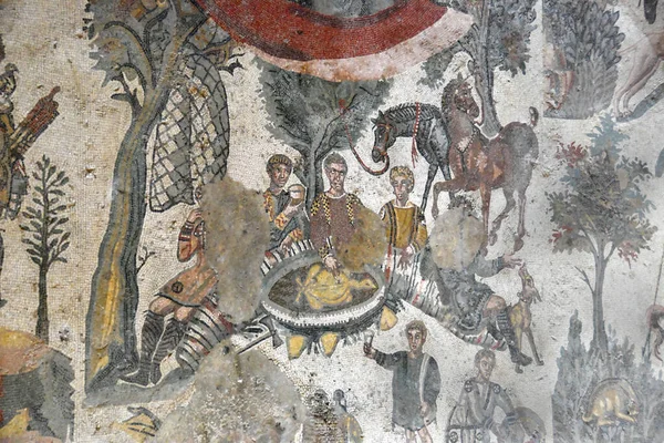 Ancient Roman Mosaic Picnic Hunting Expedition Shaded Red Canopy Bird — Stock Photo, Image
