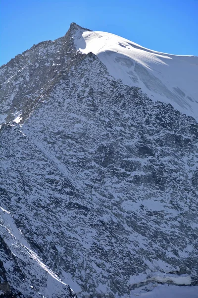 Pointe Mourti Con Piste Nel Ghiaccio Nella Val Anniviers Nelle — Foto Stock