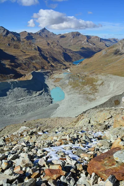 Κοιτάζοντας Κάτω Από Val Anniviers Βουνά Sasseneire Και Diablorons Πάνω — Φωτογραφία Αρχείου