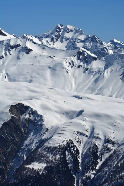 Talya Ile Sviçre Arasındaki Sınırdaki Ofenhorn Kışın Kuzeyden Bakıldığında — Stok fotoğraf
