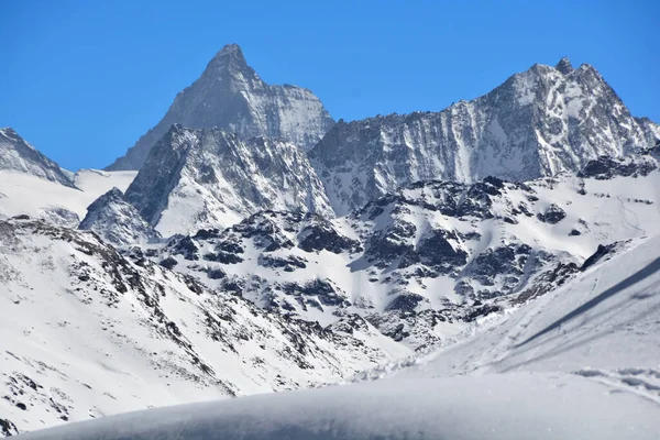 Matterhorn Văzut Din Vest Iarnă Alpii Elvețieni Sud Deasupra Zermatt — Fotografie, imagine de stoc