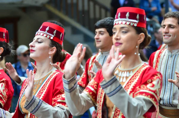 Evolene Suisse Août Groupe Folklorique Arménien Costumes Traditionnels Août 2019 — Photo