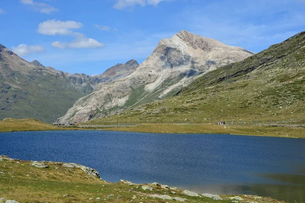 Bernina Pas Ten Zuiden Van Moritz Zuidoost Zwitserland Met Achter — Stockfoto