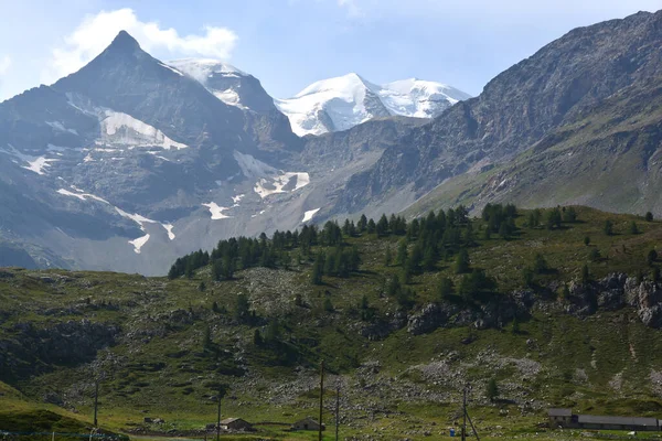 Пиз Палу Центре Пиз Камбрена Слева Высоты Бернина Юге Швейцарии — стоковое фото