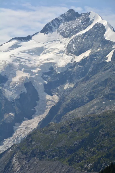 Piz Bernina Oglądany Przełęczy Bernina Południowej Szwajcarii Nad Moritz — Zdjęcie stockowe