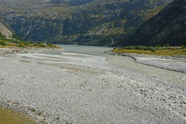 Aar Stroomt Het Grimselmeer Onder Grimselpas Het Kanton Bern Zwitserland — Stockfoto