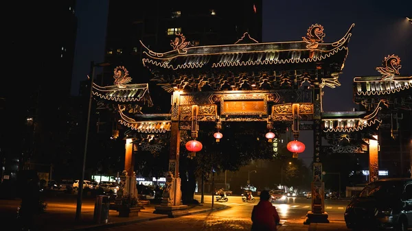 Chengdu China January 2017 Ancient Traditional Chinese Arch Gates Chengdu — Stock Photo, Image