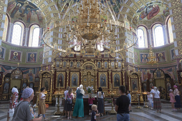 Евпатория, Крым - 1 июля 2018 года: Интерьер Свято-Николаевского собора в городе Евпатория, Крым
