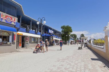 Evpatoria, Crimea - 3 Temmuz 2018: Ibiza gece kulübü resort kasaba Evpatoria, Crimea Gorki dolgu üzerinde