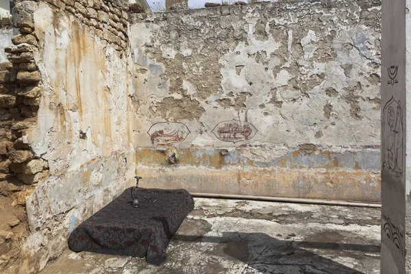 Кімната відпочинку в руйнується турецьку лазню в місті Євпаторія — стокове фото